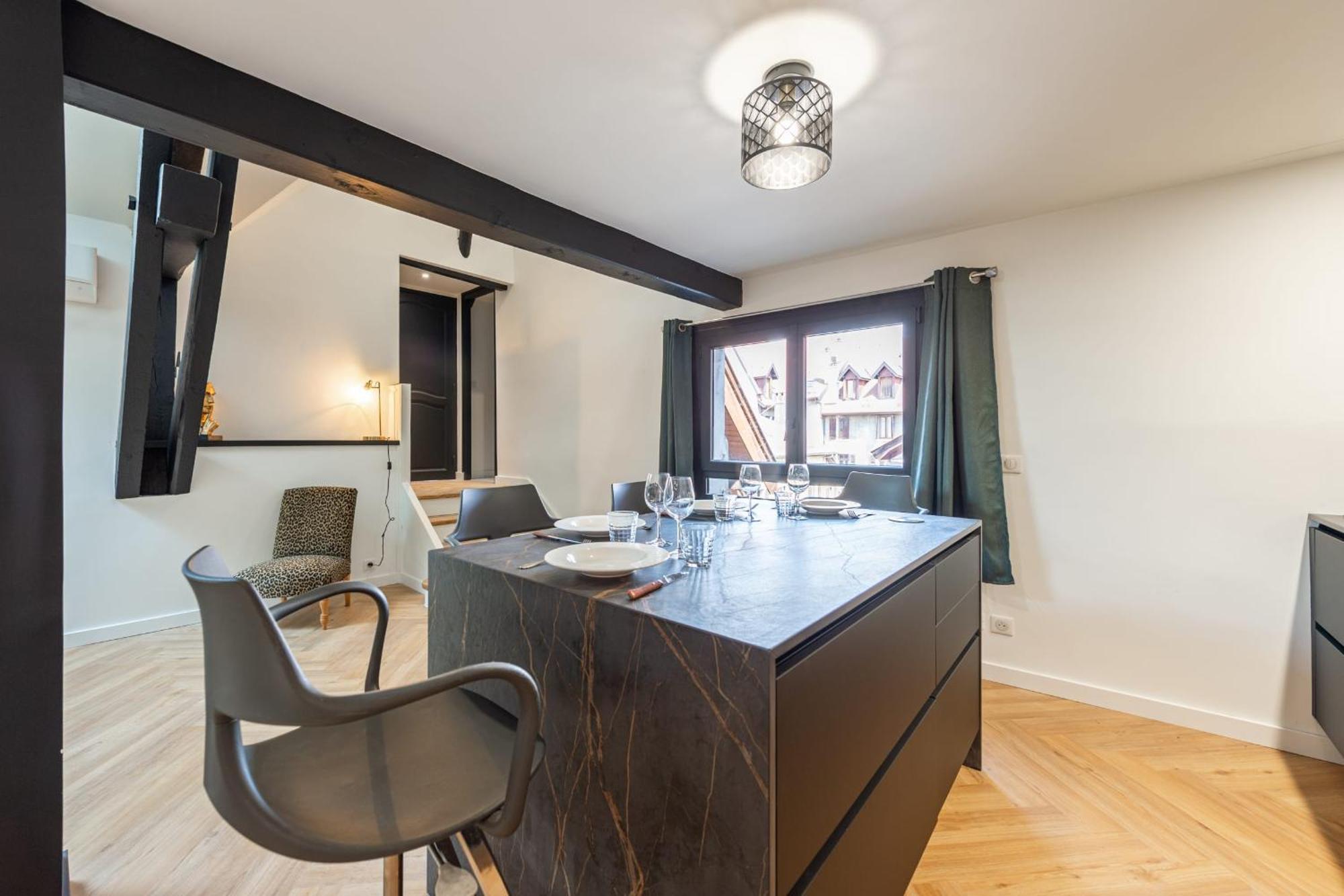 Matterhorn Apartment Annecy Luaran gambar