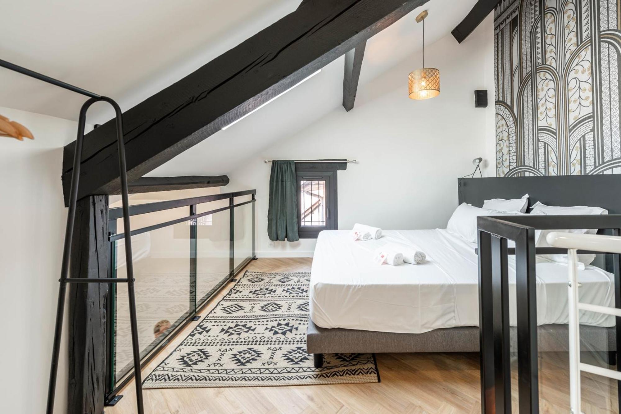 Matterhorn Apartment Annecy Luaran gambar