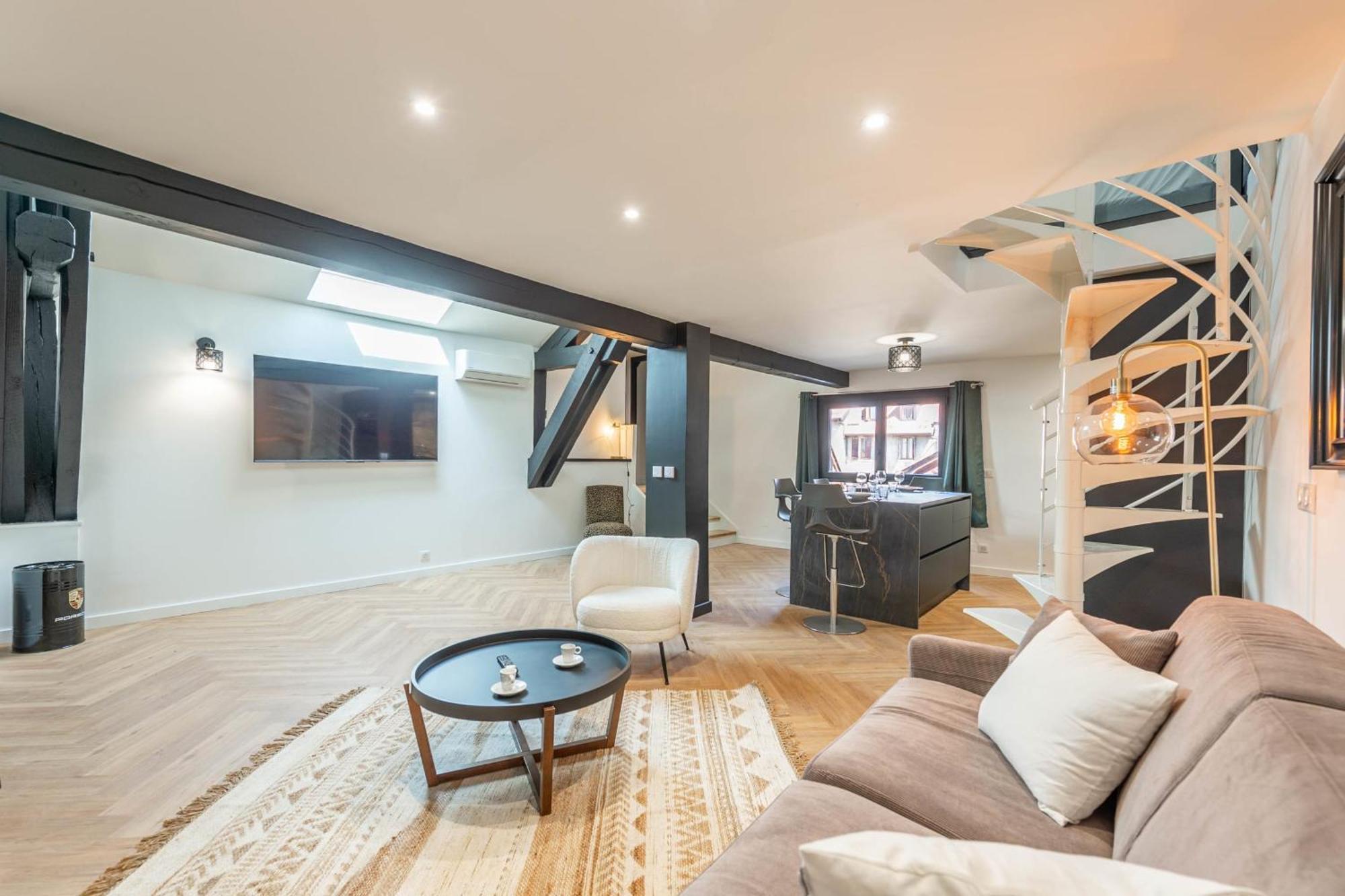 Matterhorn Apartment Annecy Luaran gambar